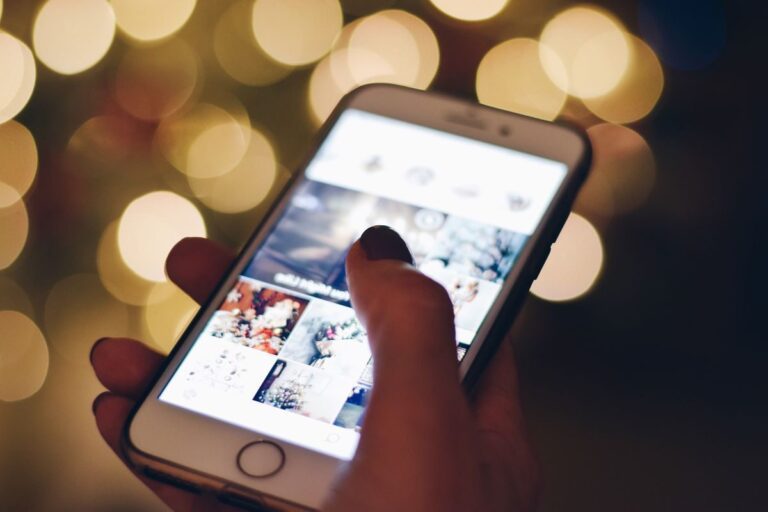 À qui appartient Instagram : Découvrez l&rsquo;histoire du géant des réseaux sociaux