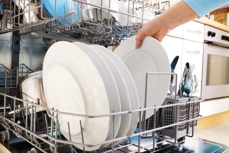 Choisir le bon lave-vaisselle : Tout ce que vous devez savoir sur la classe énergétique
