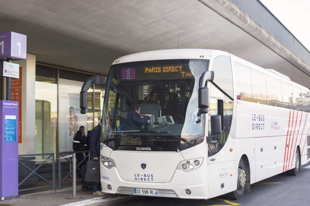 De Montparnasse à Charles de Gaulle : votre guide pour un trajet sans souci