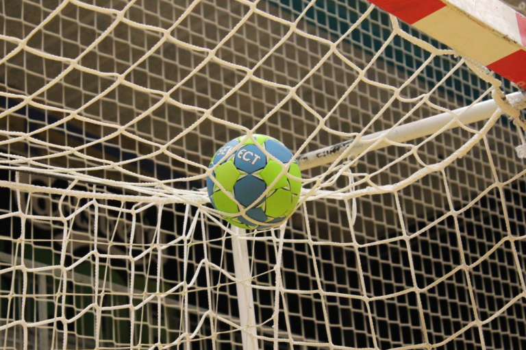 Regarder le handball en streaming : les meilleures options TV