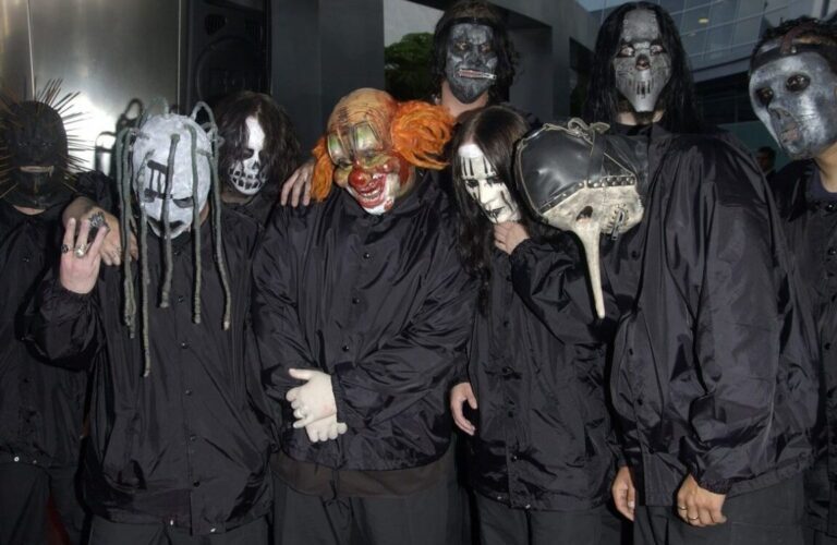 Chris Fehn après Slipknot : que devient l&rsquo;ancien percussionniste masqué ?