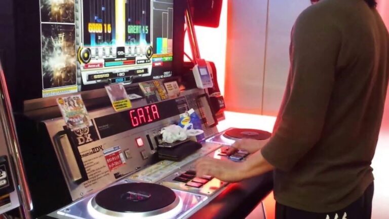 Comment la série pop’n music révolutionne-t-elle le monde du jeu rythmique ?