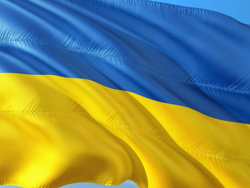 Pourquoi le drapeau ukrainien inspire-t-il de nombreux artistes musicaux ?