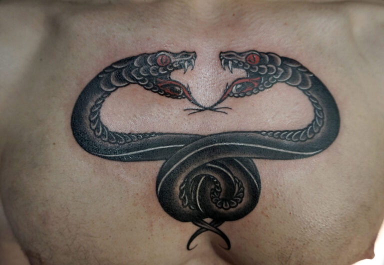 Le tatouage serpent : quelle est sa signification profonde ?