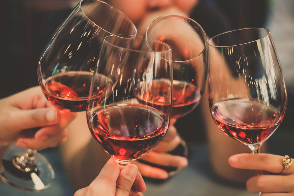 Comment appelle-t-on une personne qui aime le vin ?