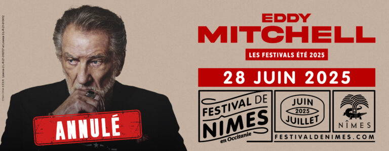 Eddy Mitchell en pleine performance live au Festival de Nîmes 2025