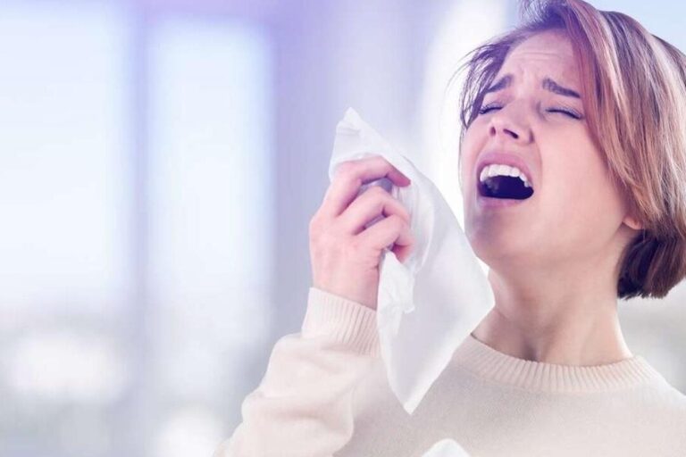 Éternuements à répétition : qu&rsquo;est-ce que cela signifie pour votre santé ?