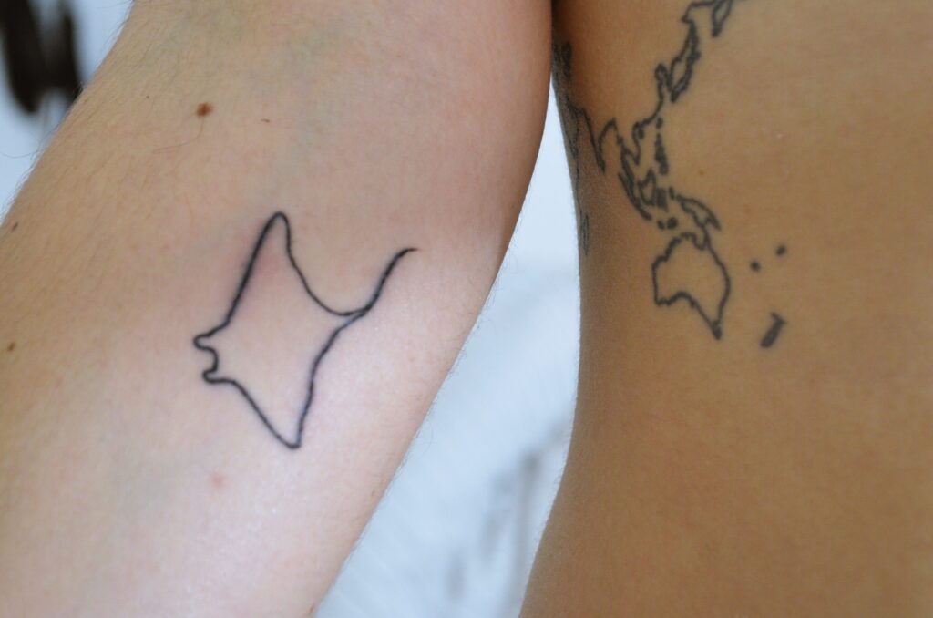 Quelle est la signification d’un tatouage de raie manta ?