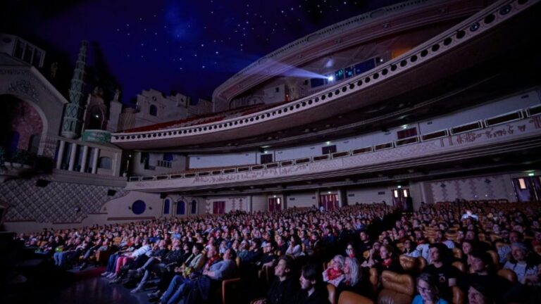 Qu’est-ce qu’un ciné-concert et pourquoi attire-t-il autant le public ?