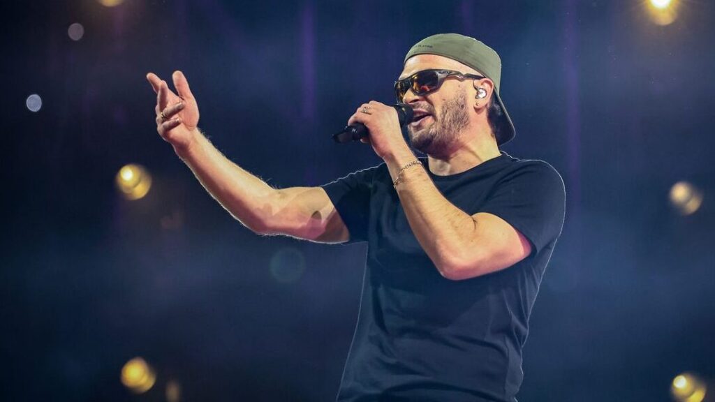 Avis et témoignages de fans sur les concerts de Jul dans l’Est de la France