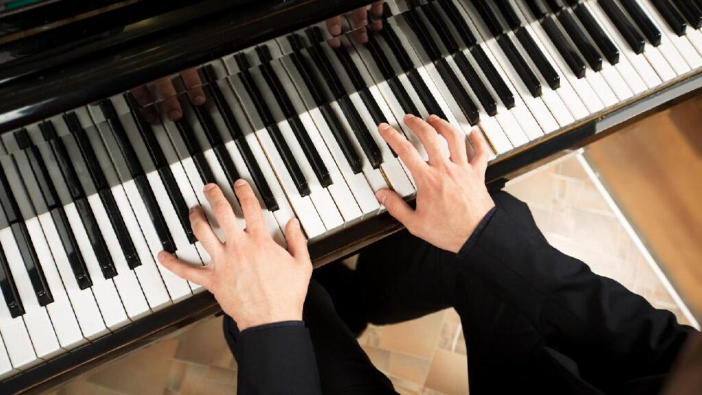 Cours de piano chez soi avec Allegro Musique : une solution flexible pour apprendre à son rythme